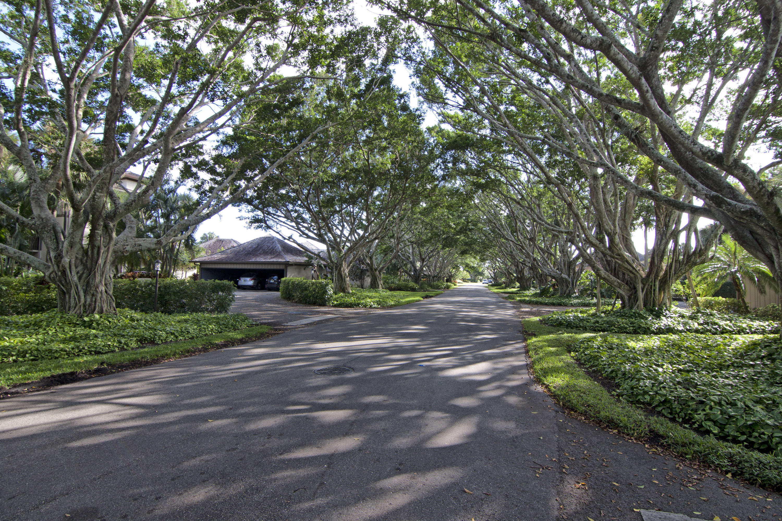 2735 Polo Island #K102, Wellington FL 33414