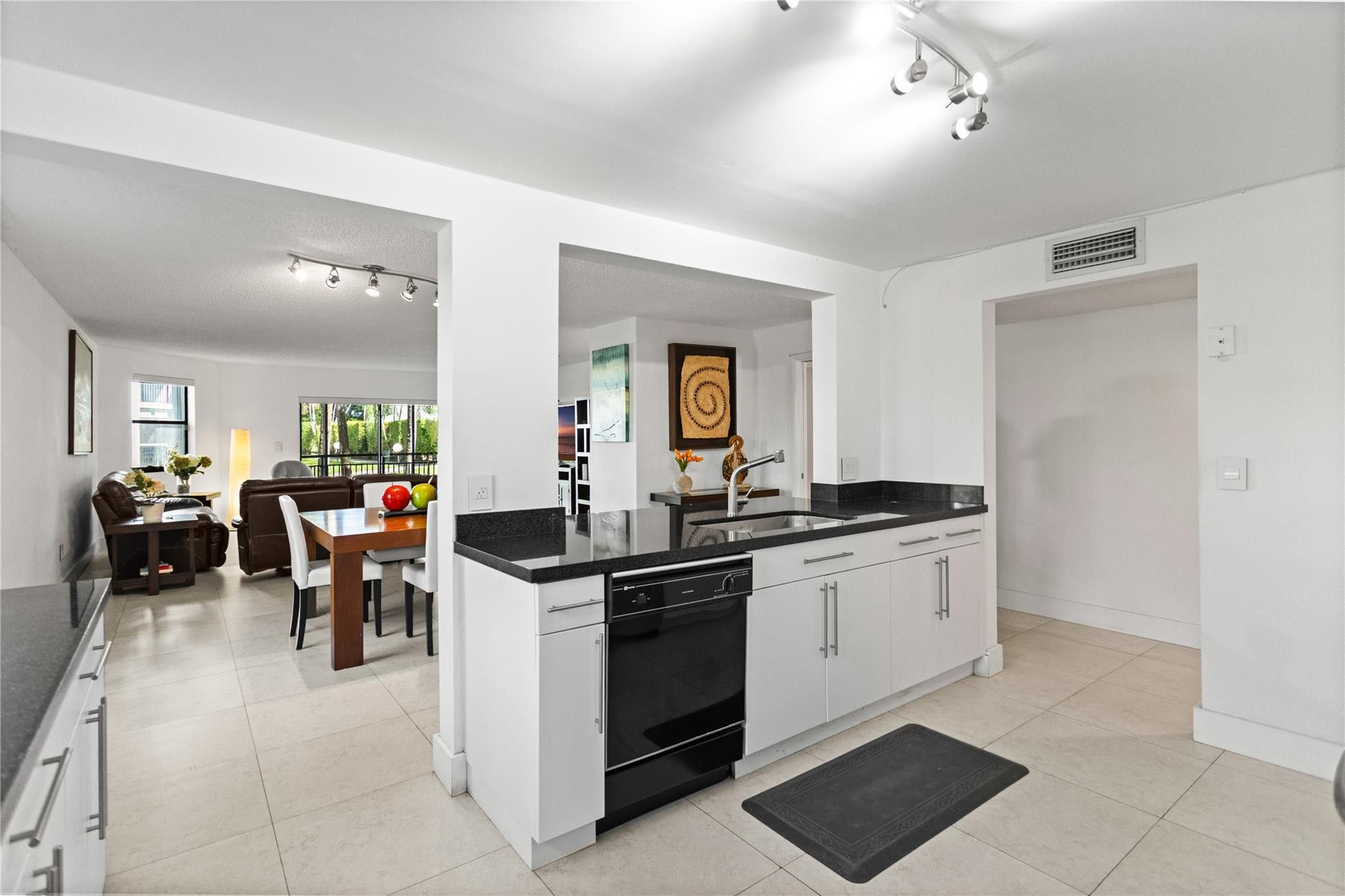 16051 Blatt #101, Weston FL 33326