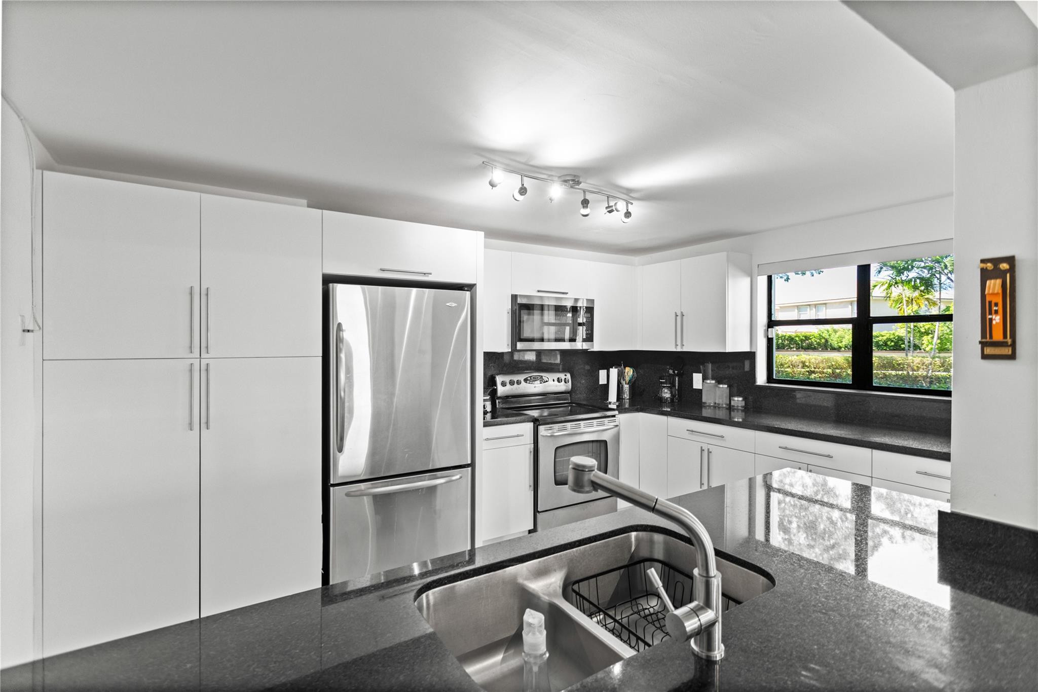 16051 Blatt #101, Weston FL 33326