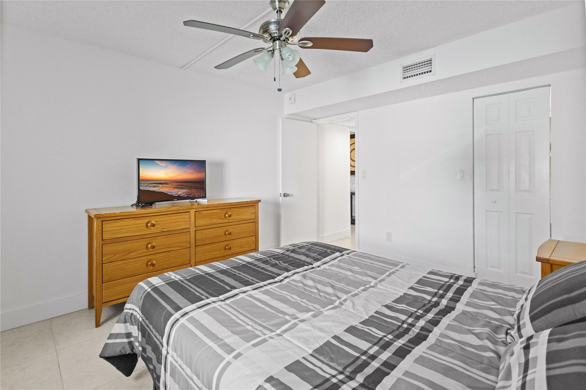 16051 Blatt #101, Weston FL 33326