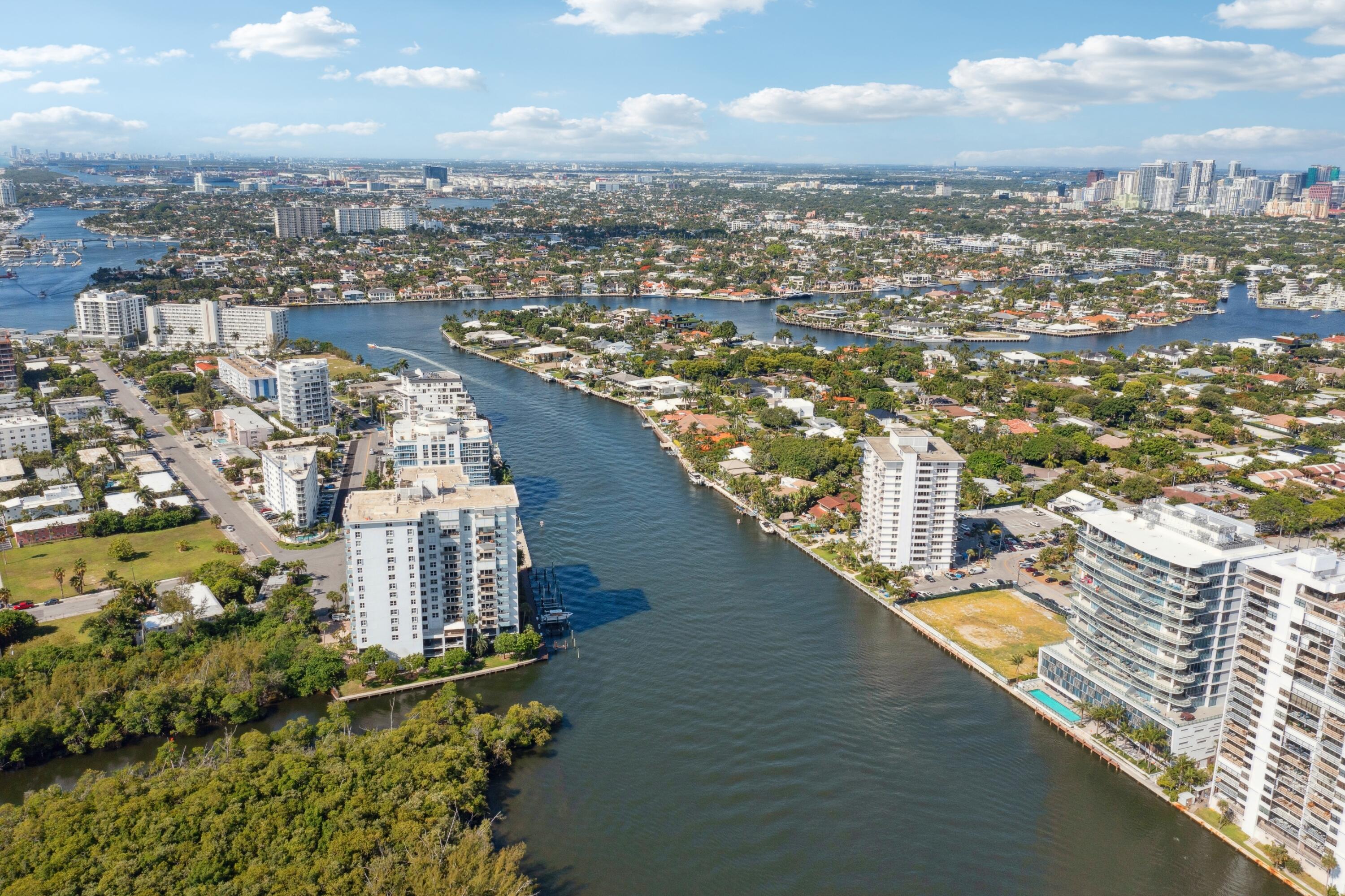 920 Intracoastal #801, Fort Lauderdale FL 33304