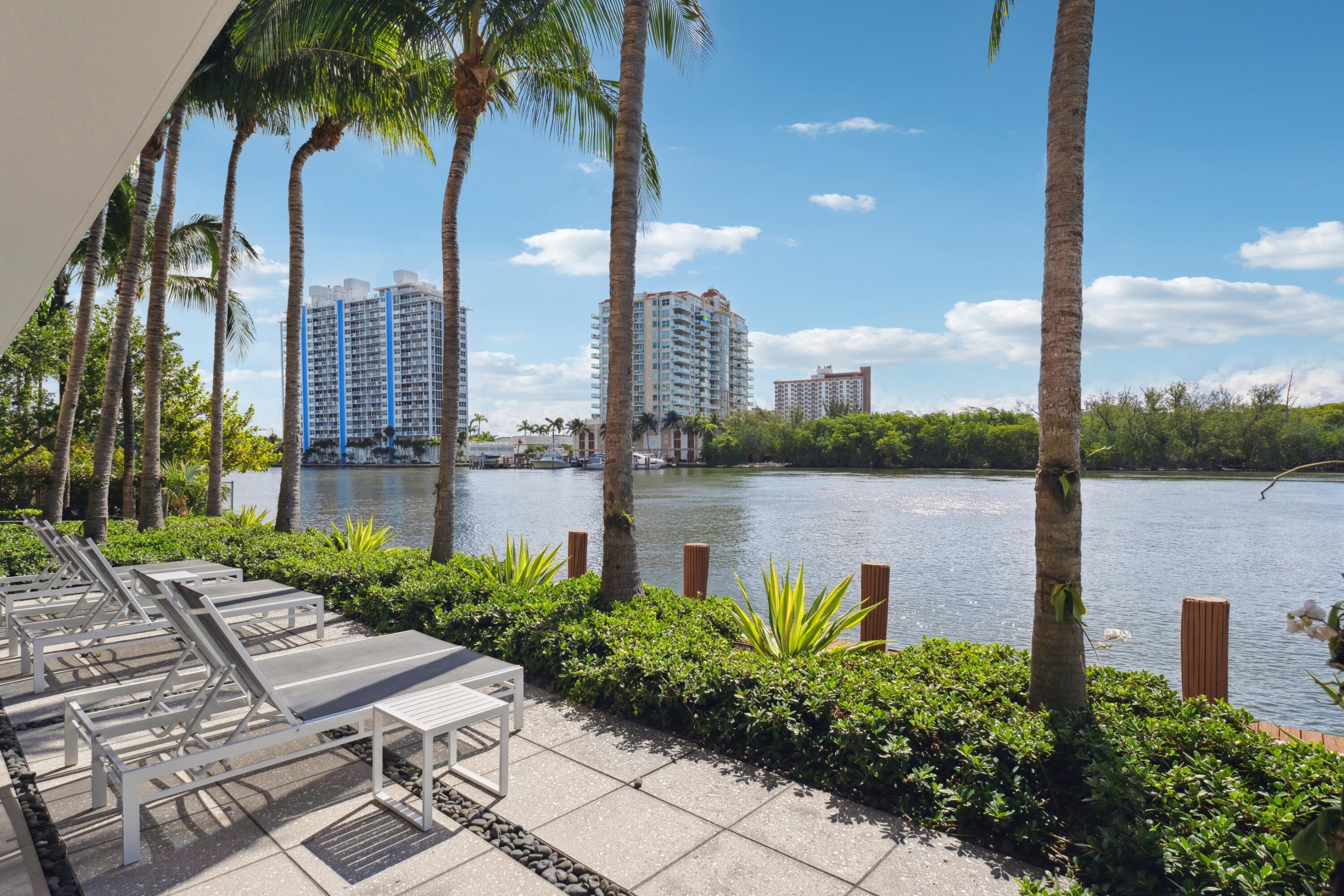920 Intracoastal #801, Fort Lauderdale FL 33304