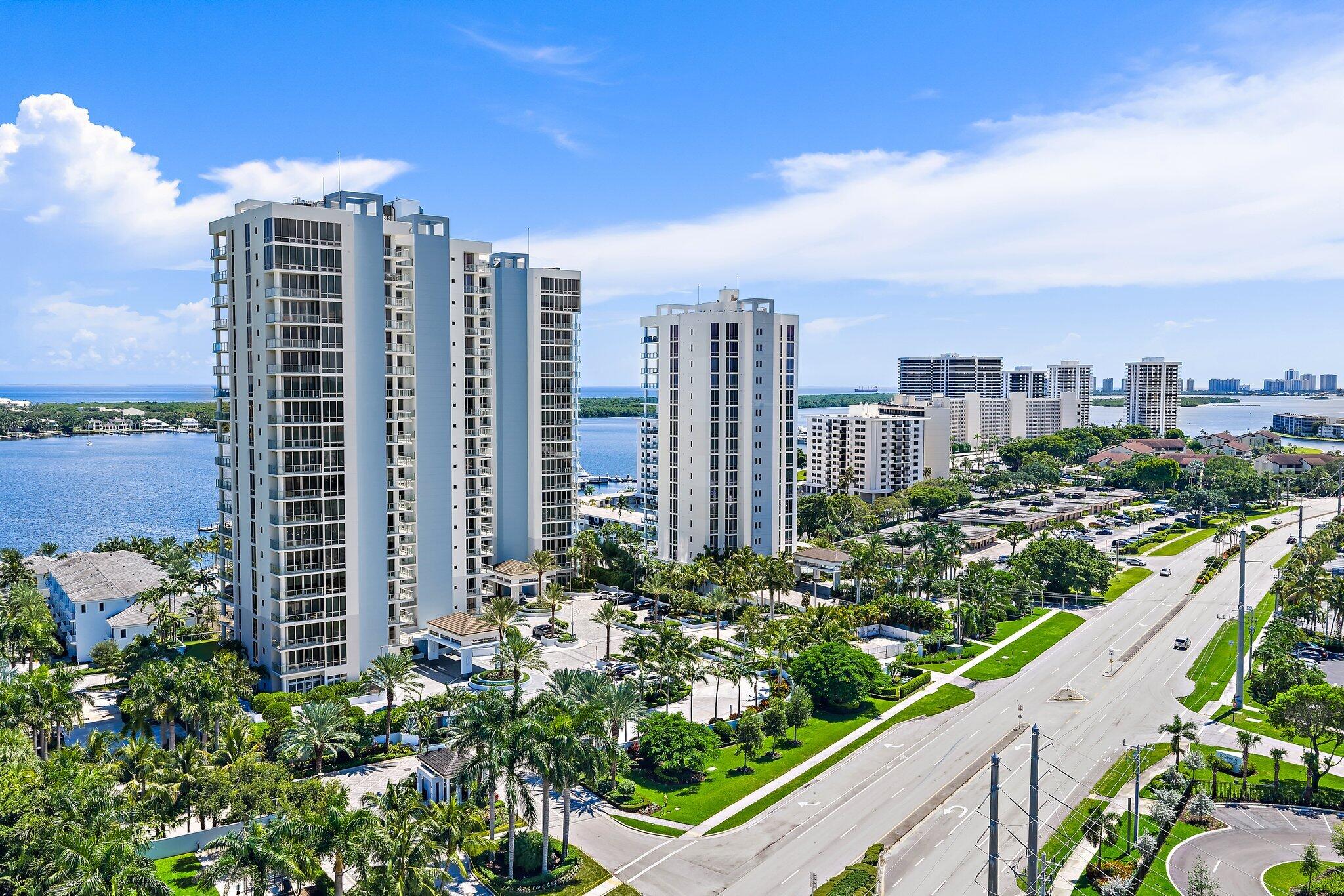 1 Water Club #301, North Palm Beach FL 33408