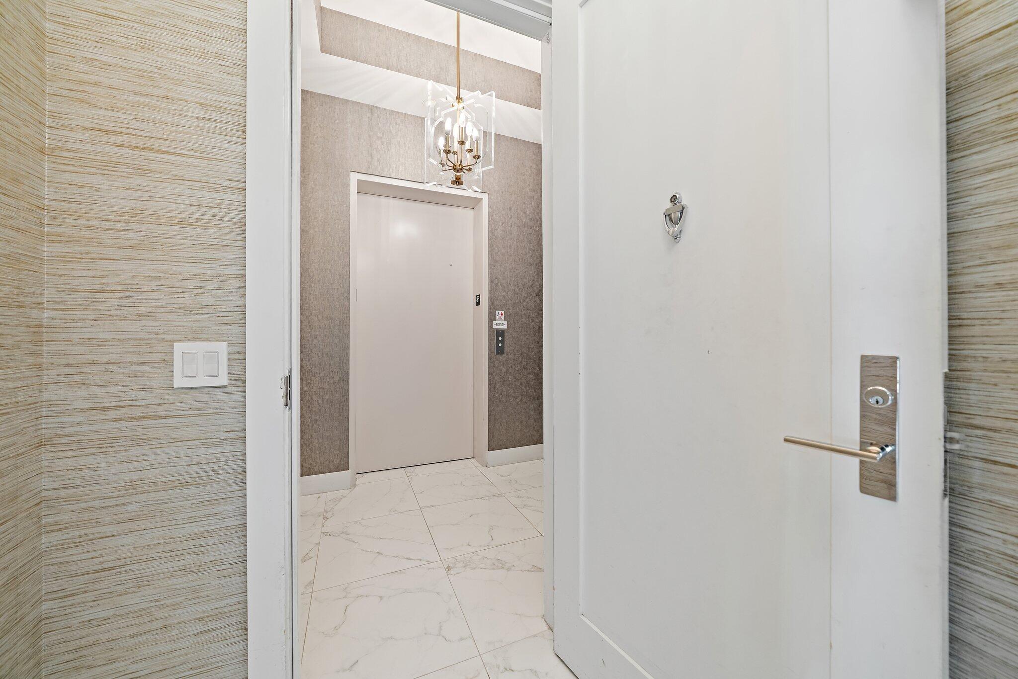 1 Water Club #301, North Palm Beach FL 33408
