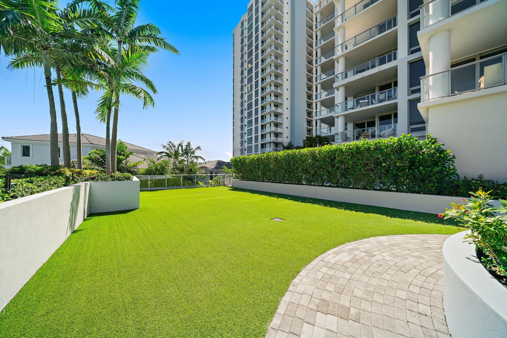 1 Water Club #301, North Palm Beach FL 33408