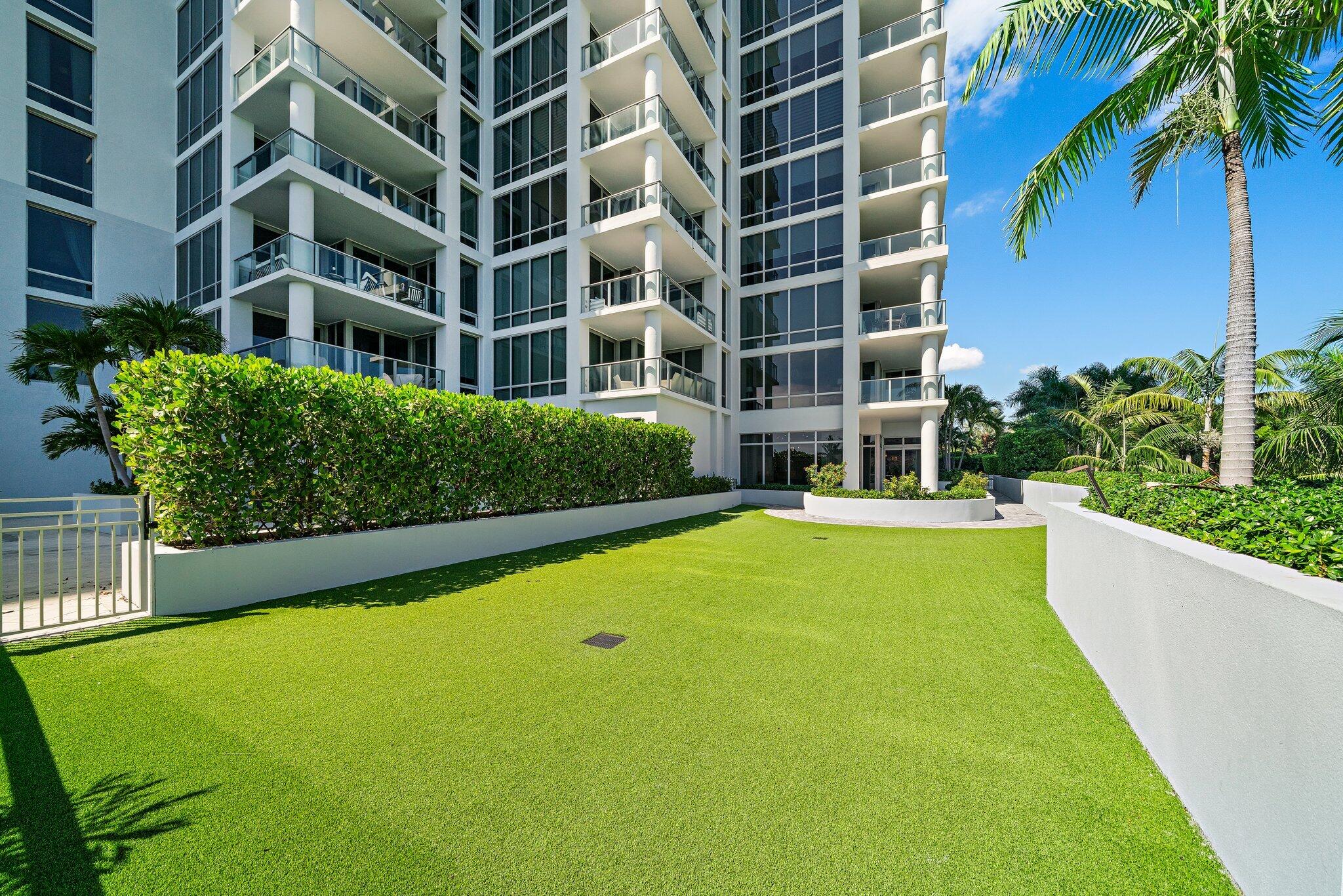 1 Water Club #301, North Palm Beach FL 33408