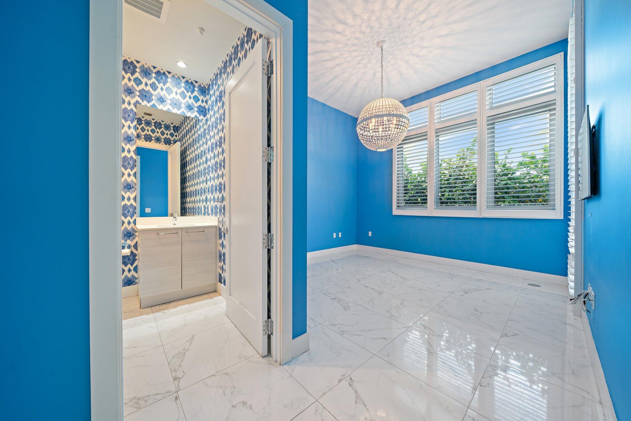 1 Water Club #301, North Palm Beach FL 33408