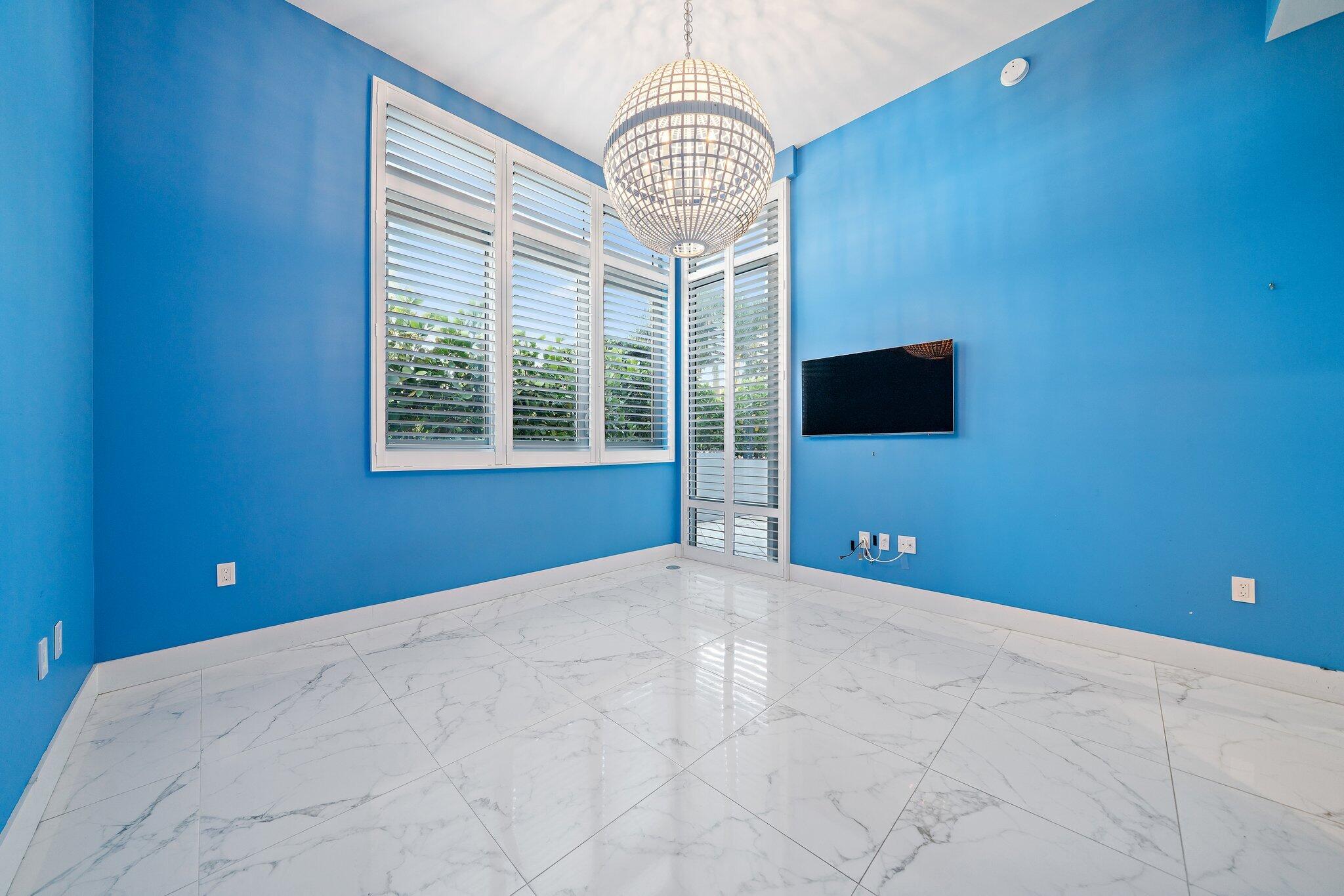 1 Water Club #301, North Palm Beach FL 33408