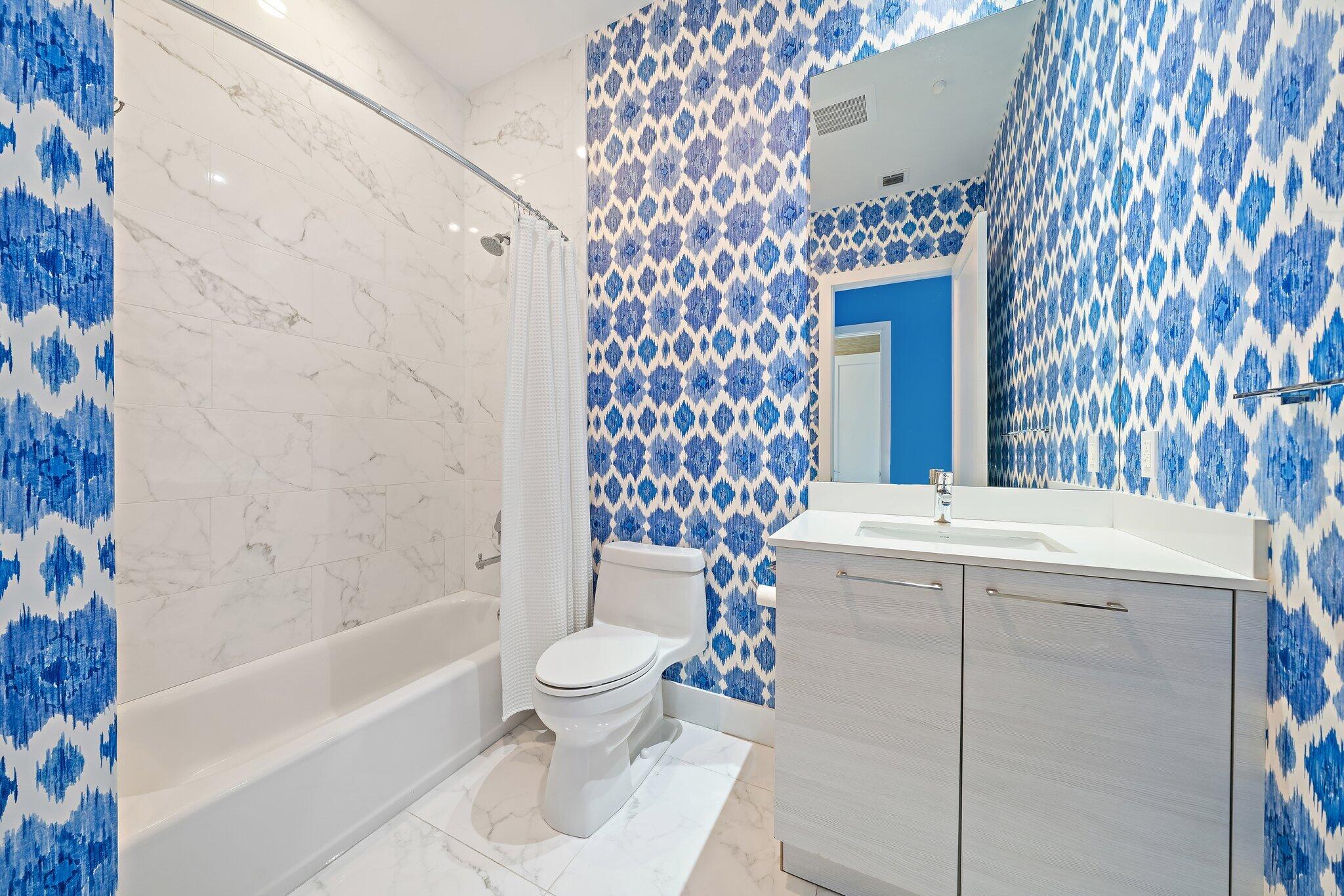 1 Water Club #301, North Palm Beach FL 33408