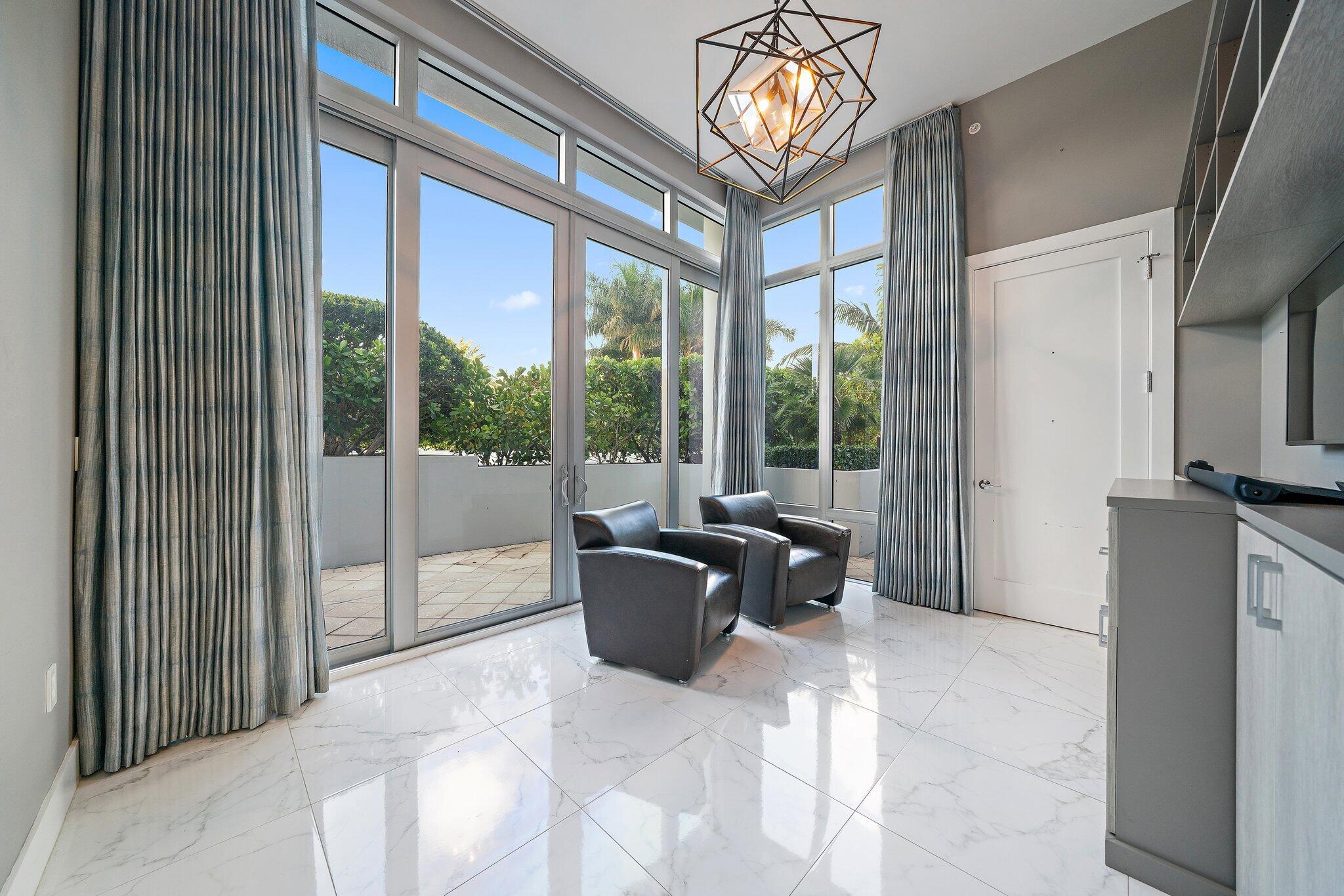 1 Water Club #301, North Palm Beach FL 33408