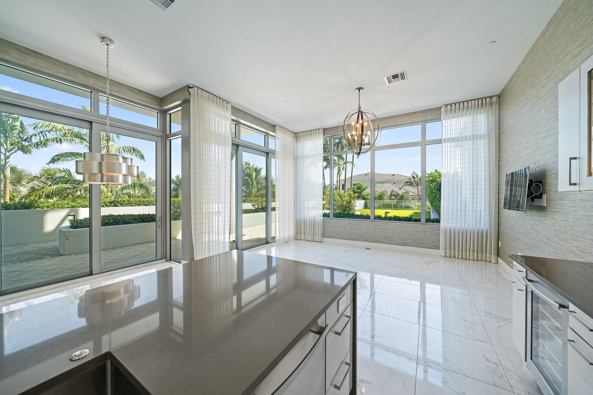 1 Water Club #301, North Palm Beach FL 33408