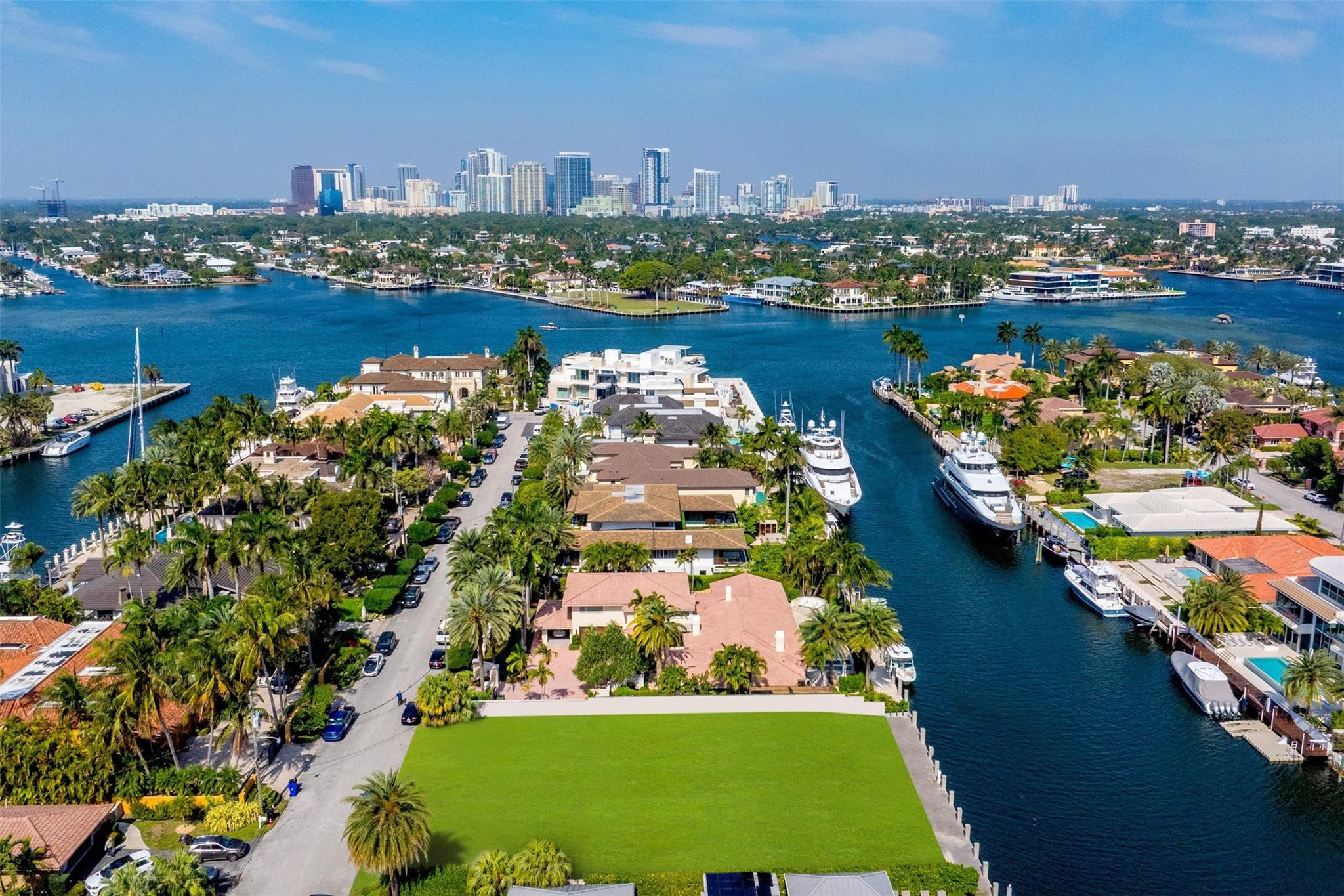 2455 DEL LAGO, Fort Lauderdale FL 33316