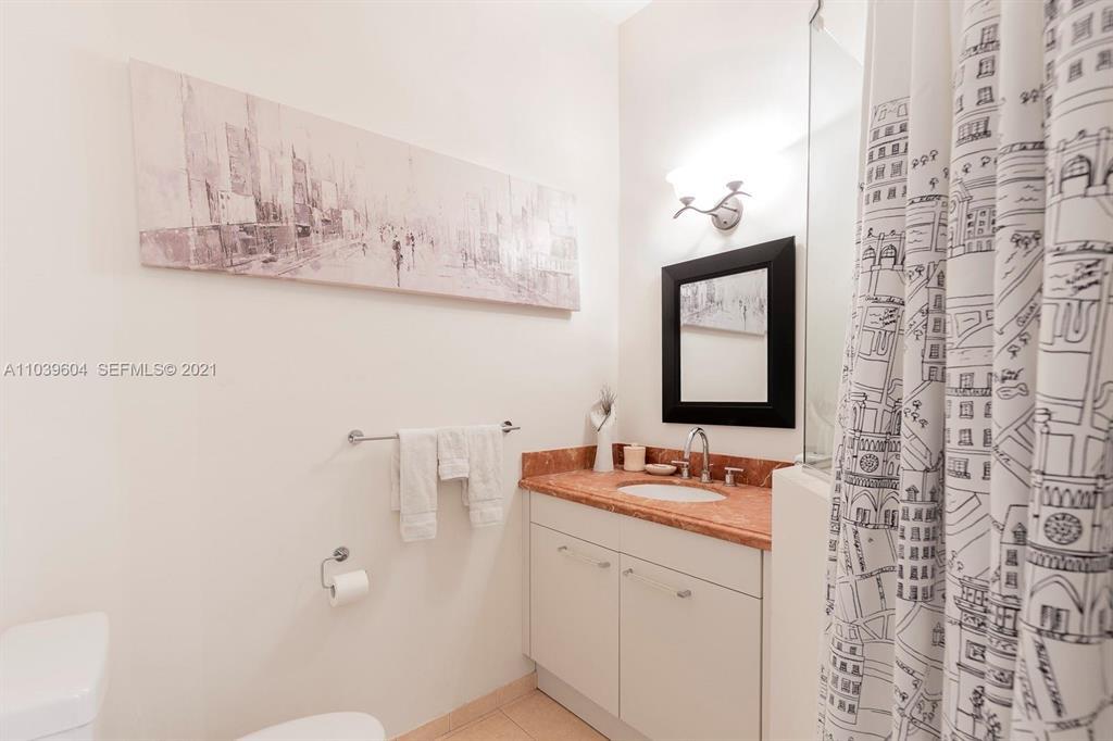 213 SW 11TH #213, Fort Lauderdale FL 33315