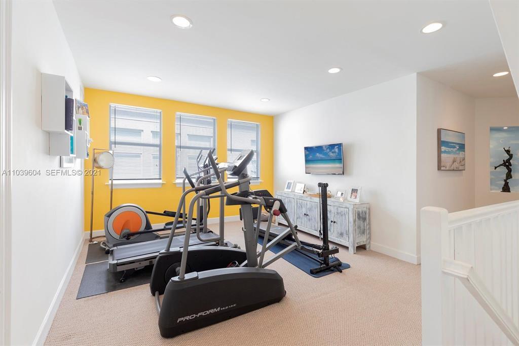 213 SW 11TH #213, Fort Lauderdale FL 33315