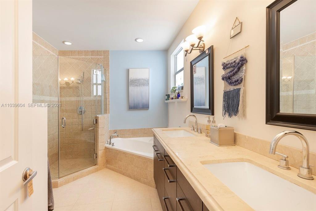 213 SW 11TH #213, Fort Lauderdale FL 33315