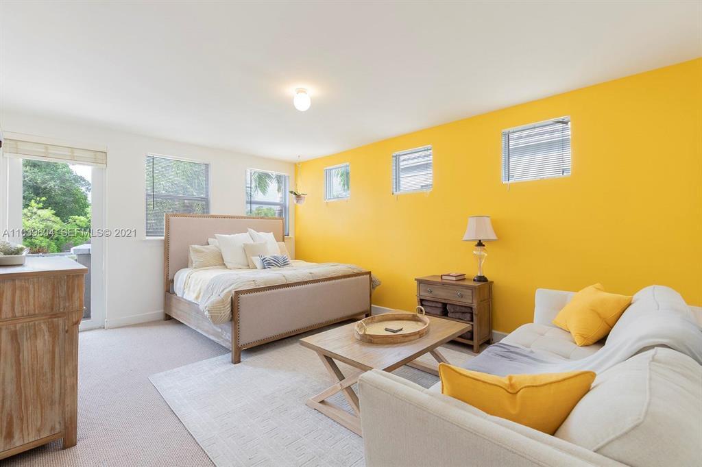213 SW 11TH #213, Fort Lauderdale FL 33315