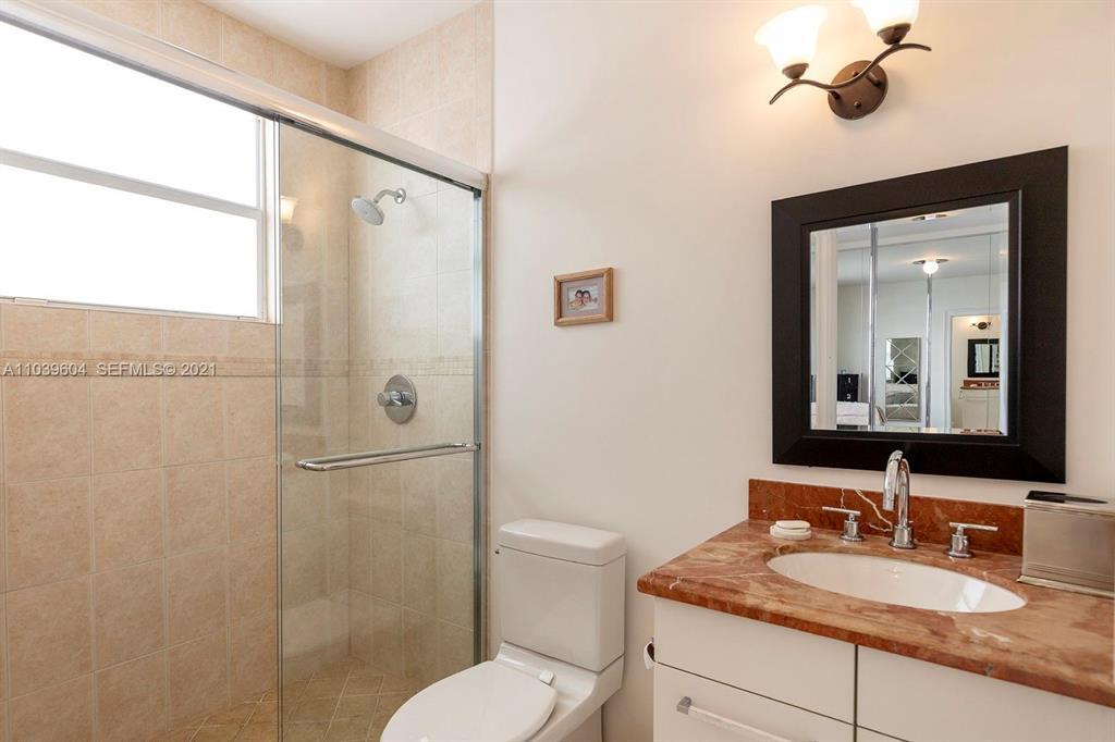213 SW 11TH #213, Fort Lauderdale FL 33315