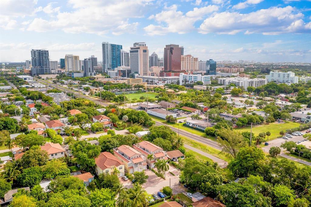 213 SW 11TH #213, Fort Lauderdale FL 33315