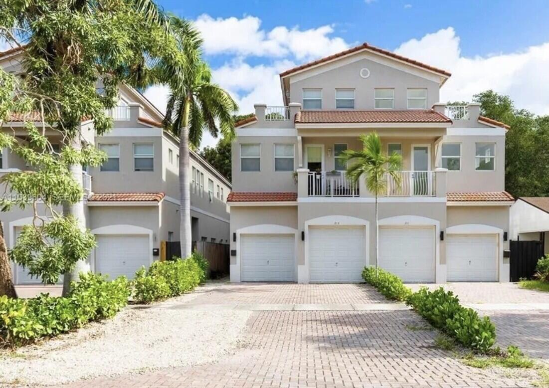 213 SW 11TH #213, Fort Lauderdale FL 33315
