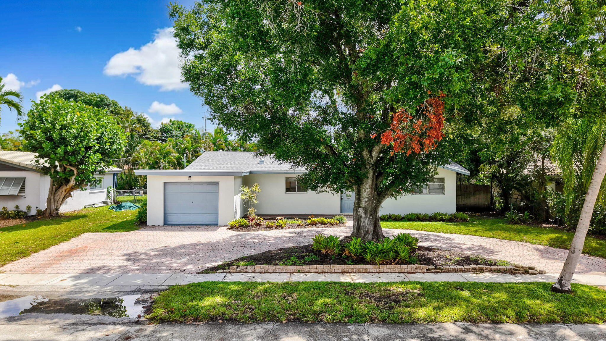 898 SW 10th, Boca Raton FL 33486