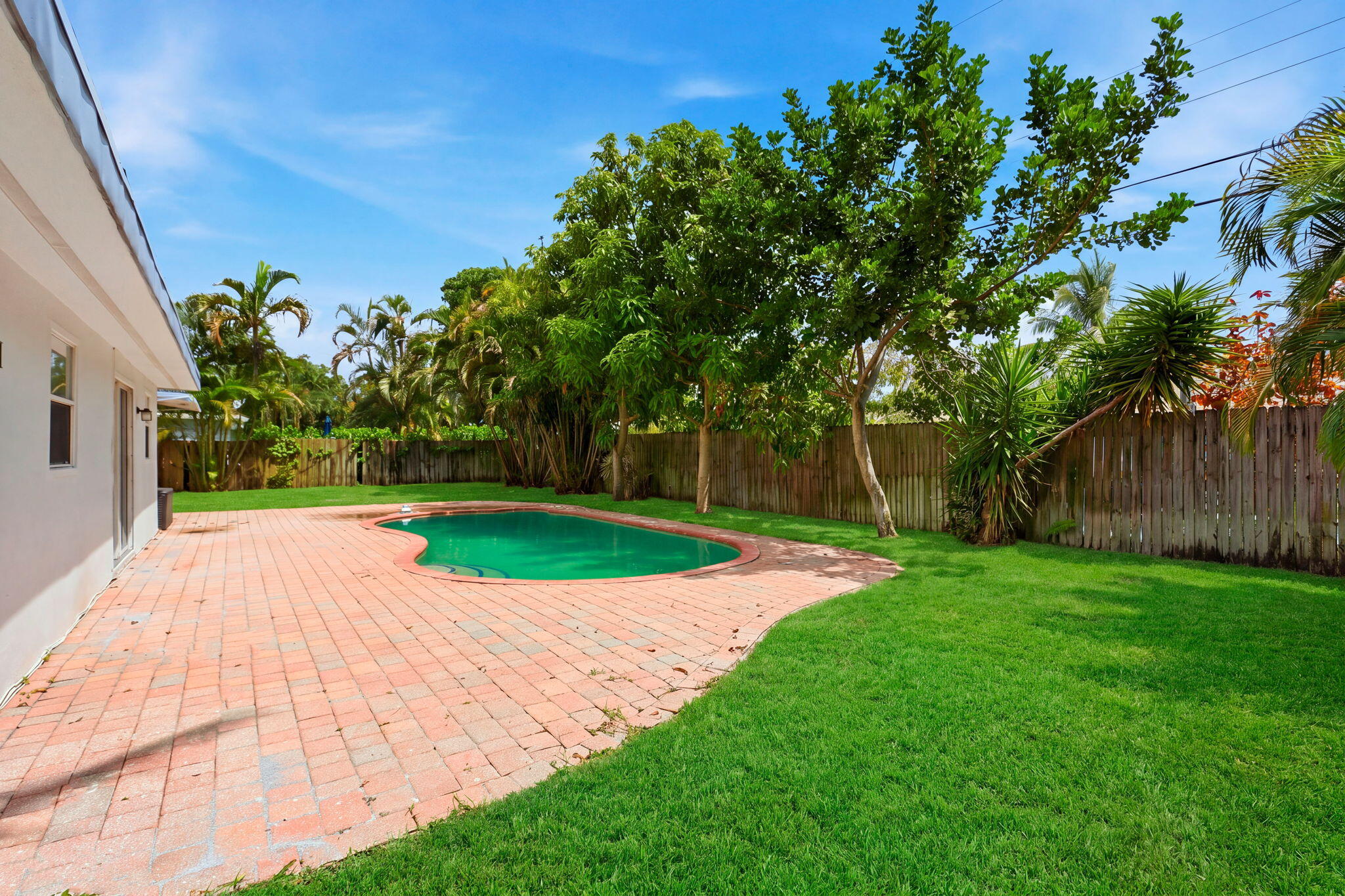 898 SW 10th, Boca Raton FL 33486