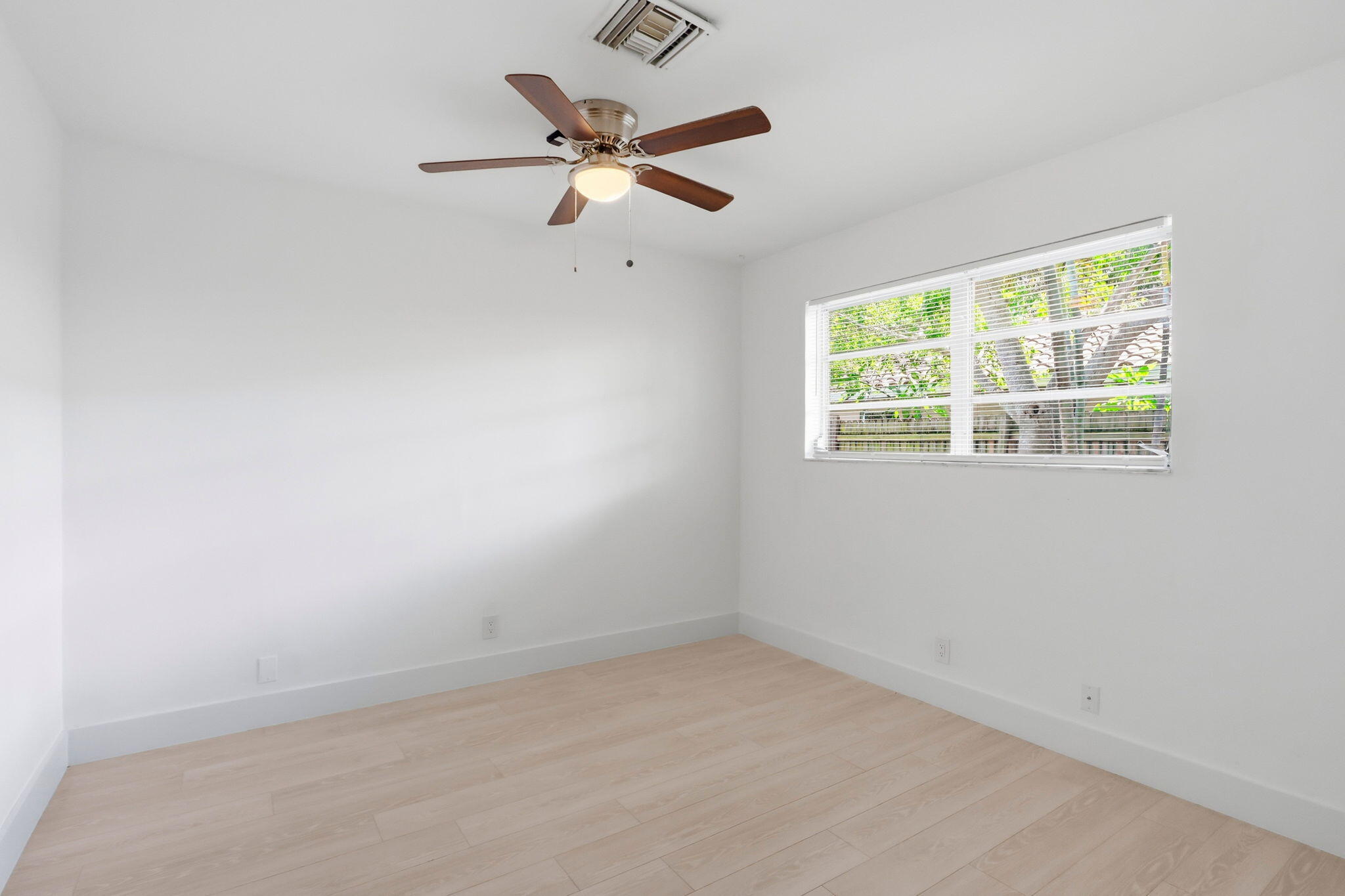 898 SW 10th, Boca Raton FL 33486