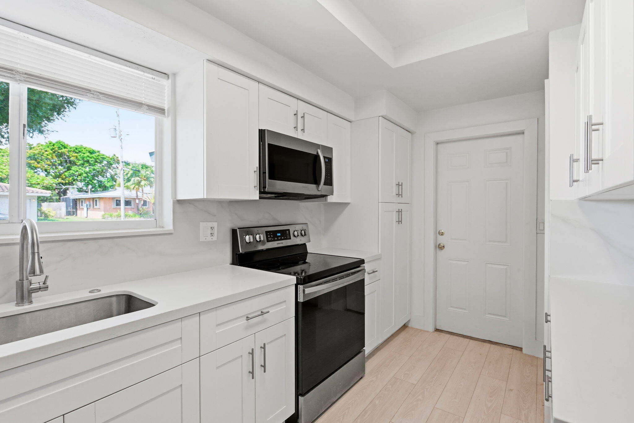 898 SW 10th, Boca Raton FL 33486