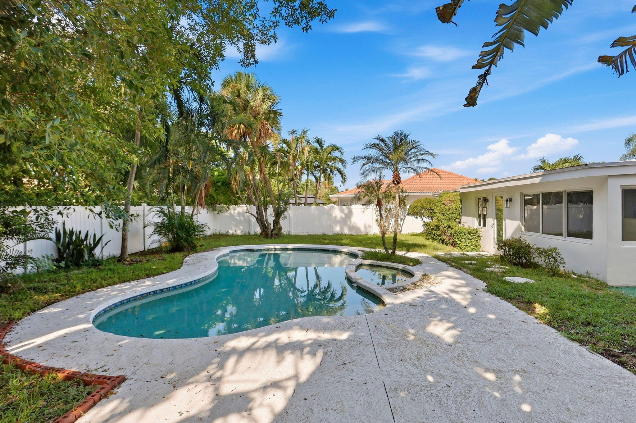 998 W CAMINO REAL, Boca Raton FL 33486