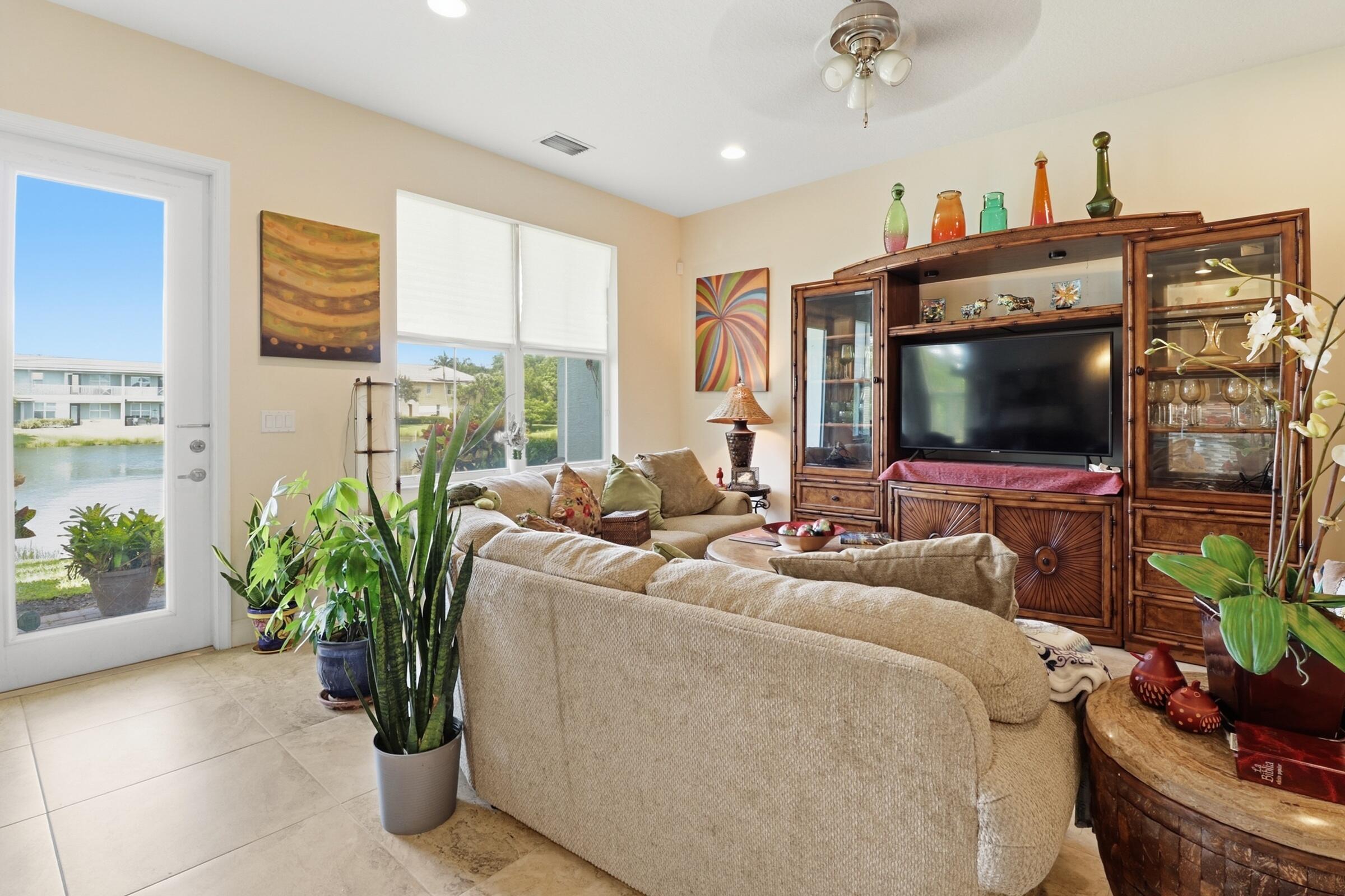 2133 WELLS, Palm Beach Gardens FL 33418