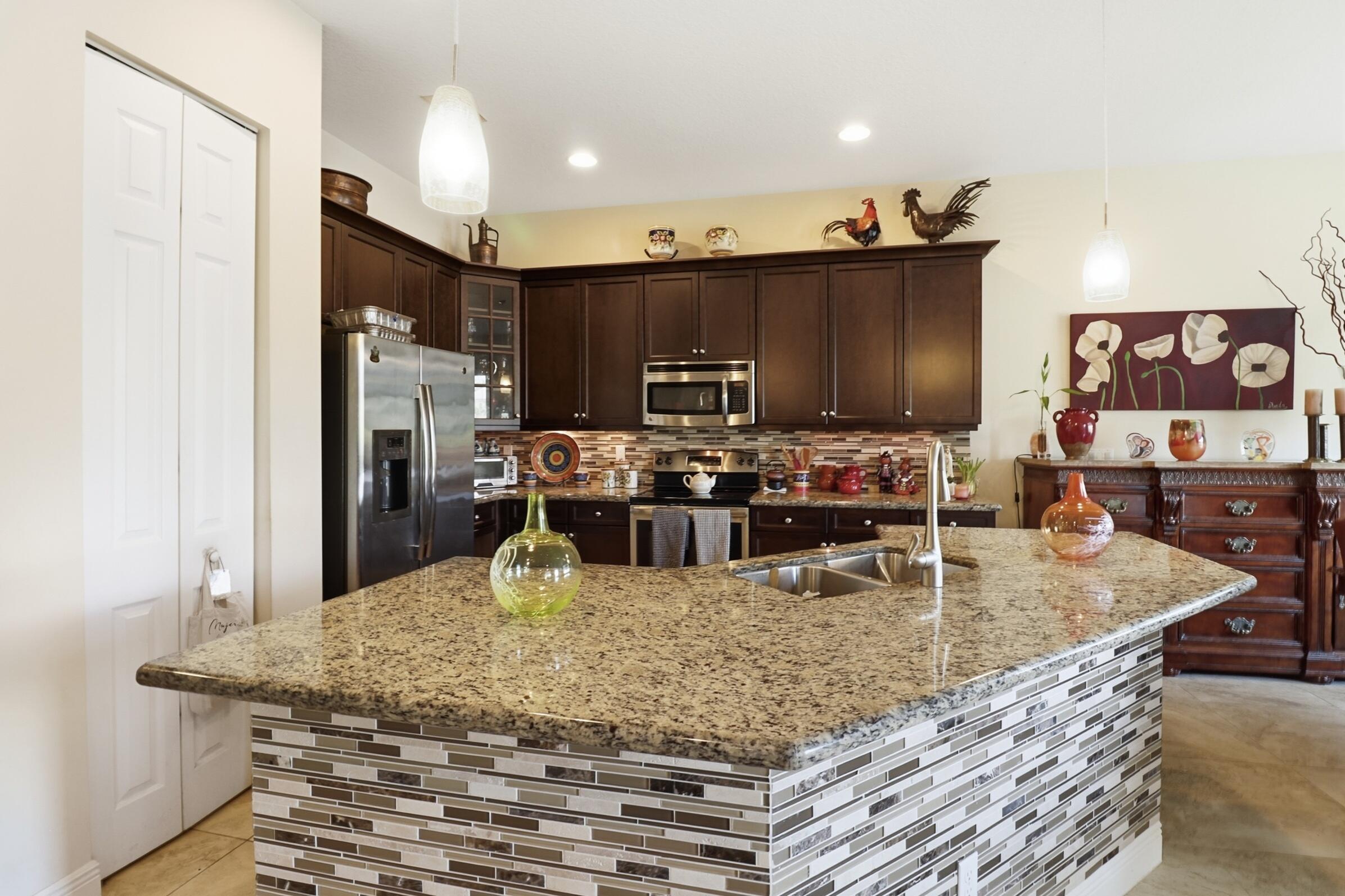 2133 WELLS, Palm Beach Gardens FL 33418