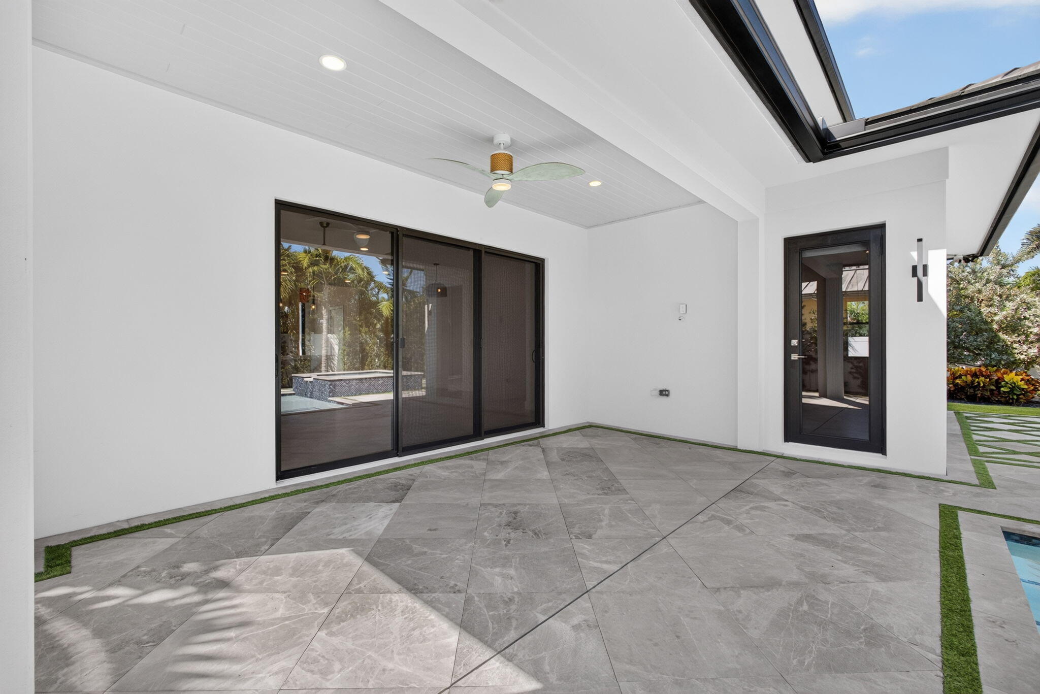 131 Edwards, Palm Beach Shores FL 33404