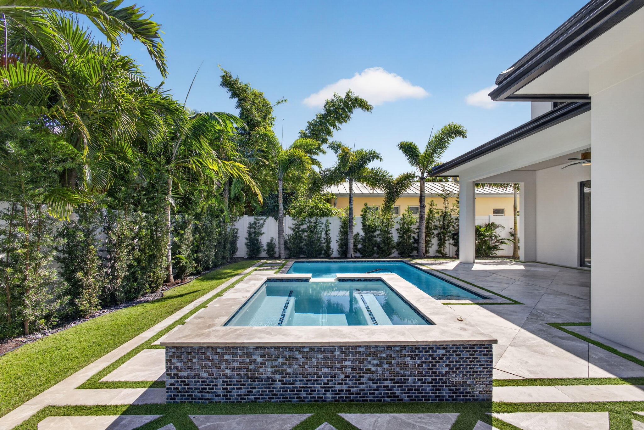 131 Edwards, Palm Beach Shores FL 33404