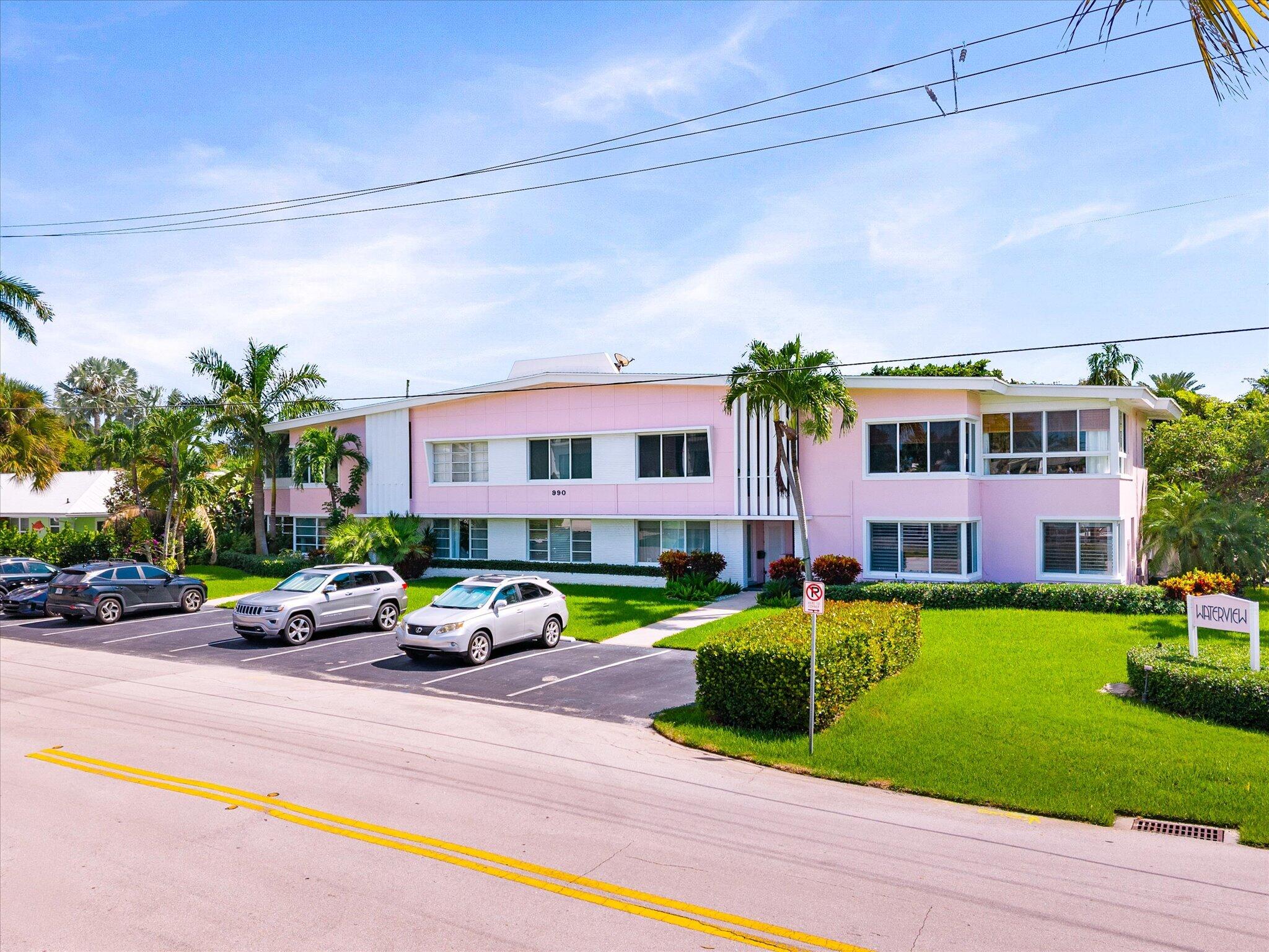 990 Casuarina #4, Delray Beach FL 33483