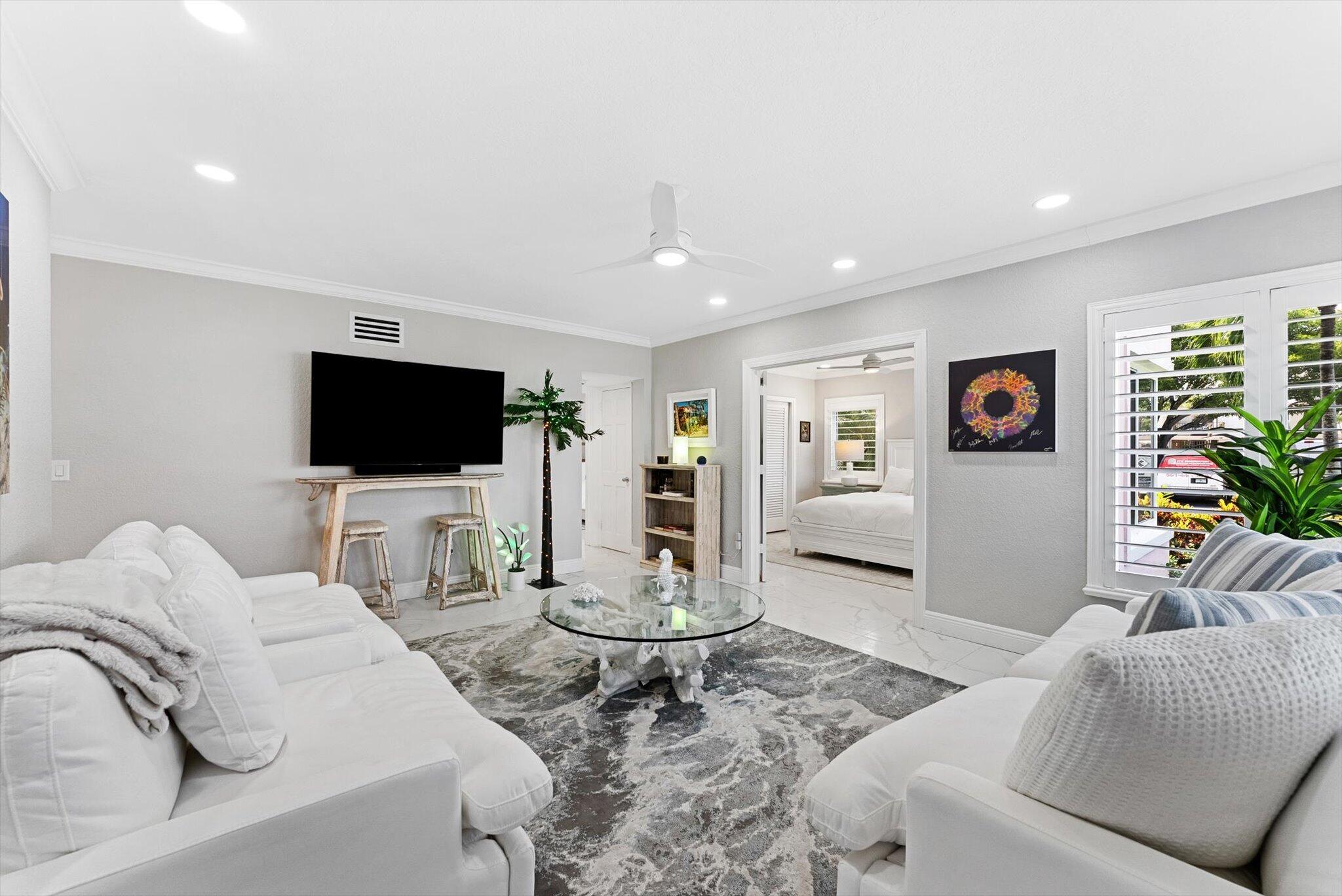 990 Casuarina #4, Delray Beach FL 33483