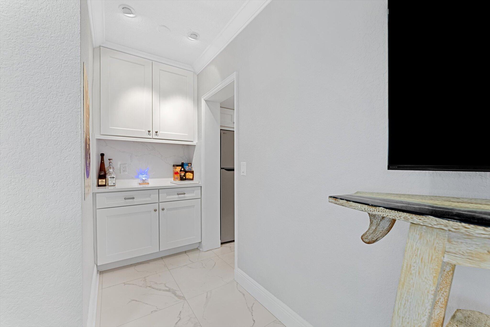 990 Casuarina #4, Delray Beach FL 33483