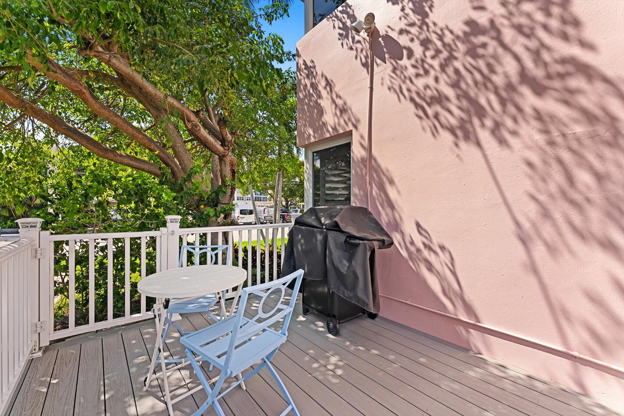 990 Casuarina #4, Delray Beach FL 33483