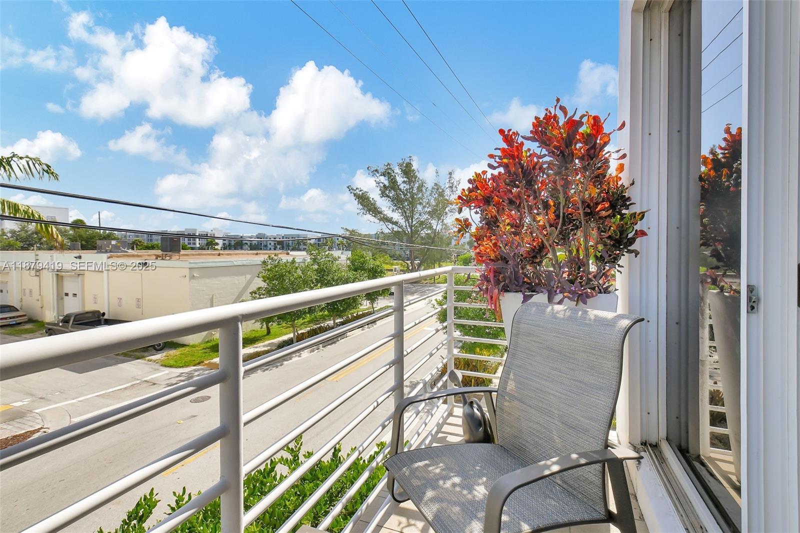 110 SE 2ND #203, Delray Beach FL 33444