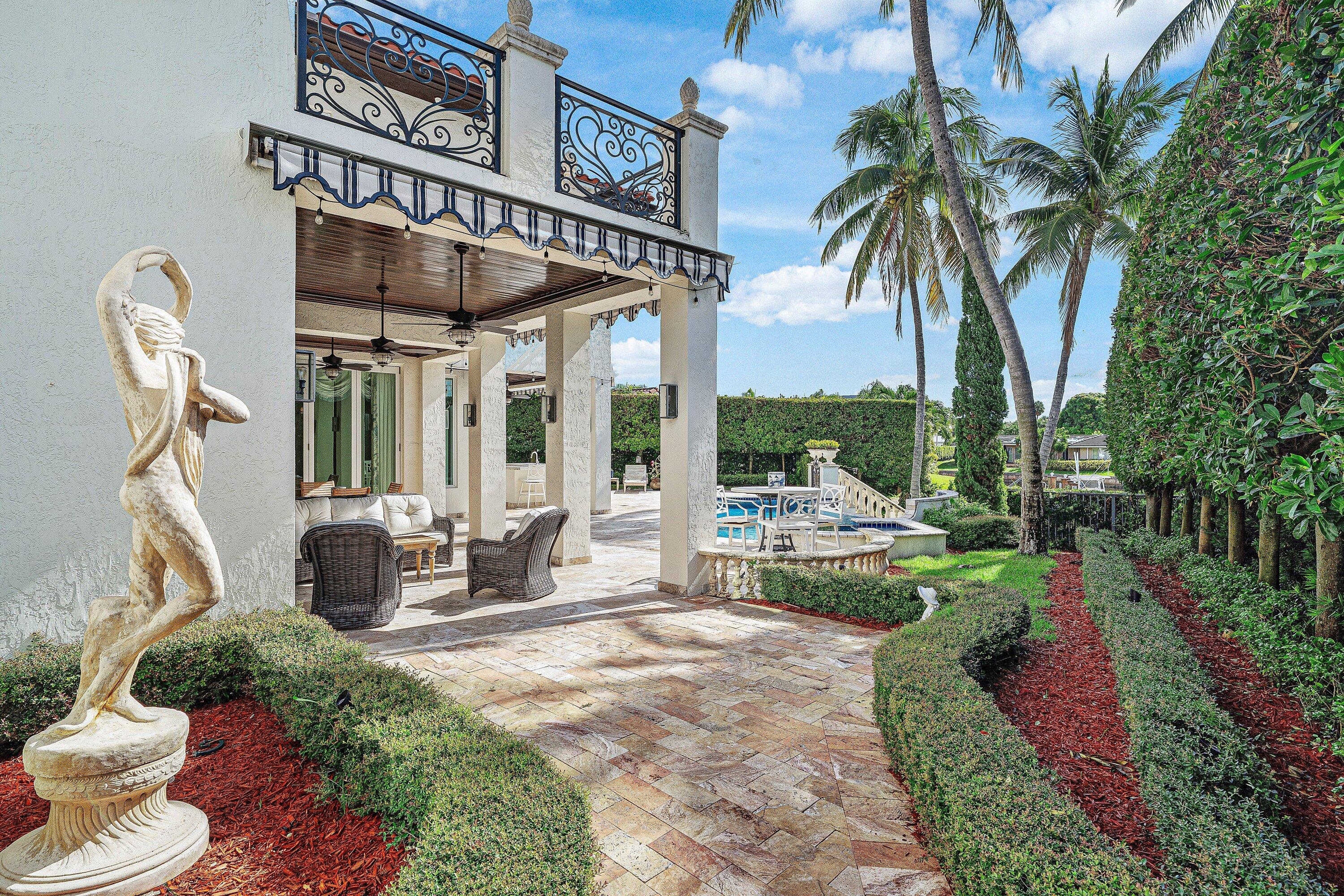 760 Coquina, Boca Raton FL 33432