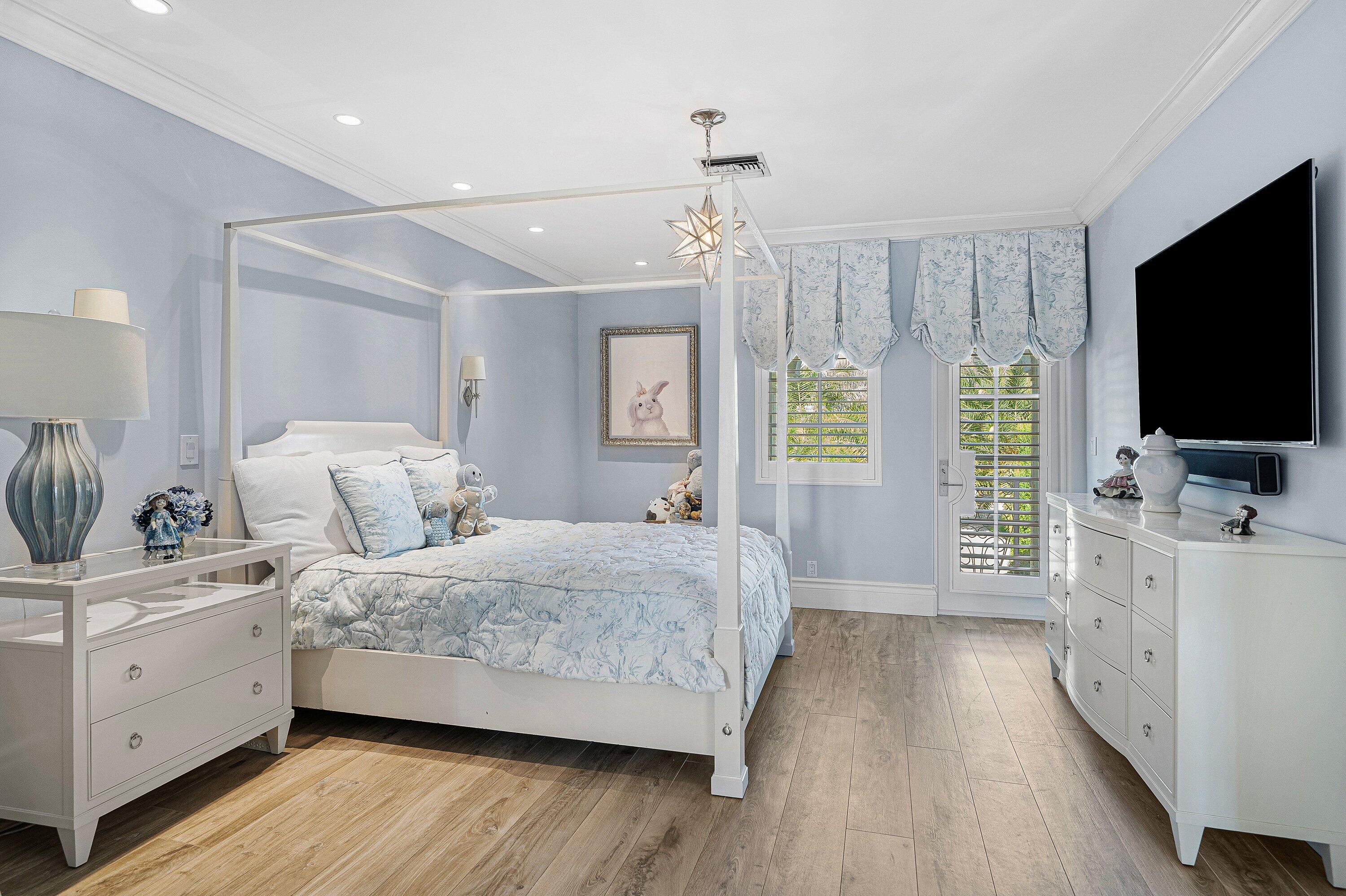 760 Coquina, Boca Raton FL 33432
