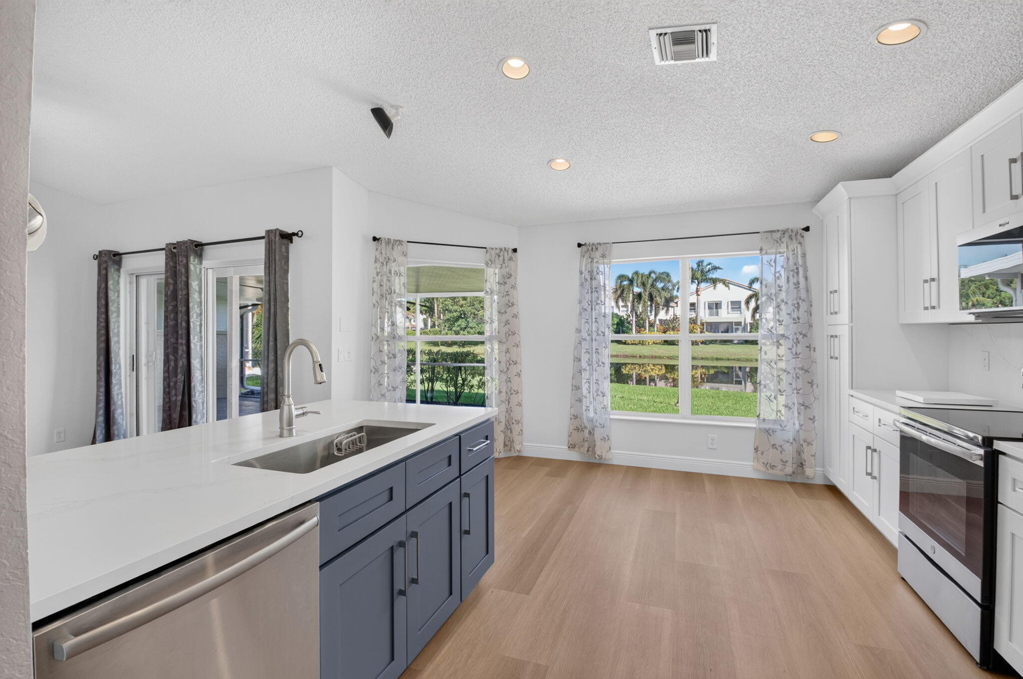 18270 CORAL CHASE, Boca Raton FL 33498