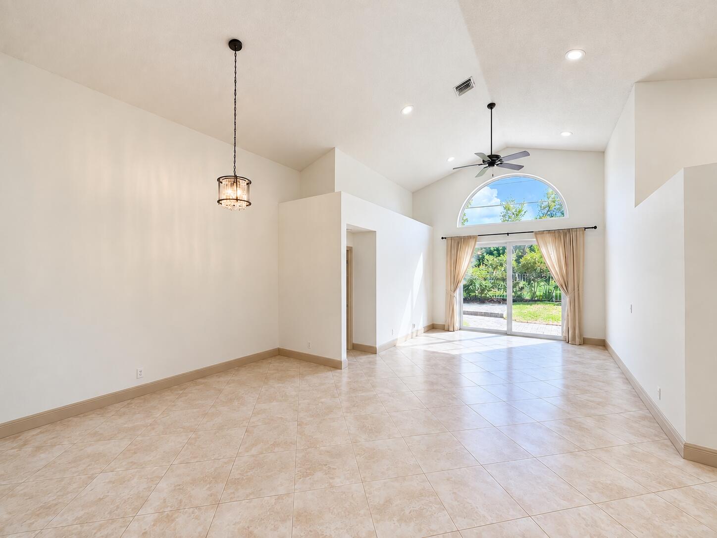 6841 NW 81ST, Parkland FL 33067