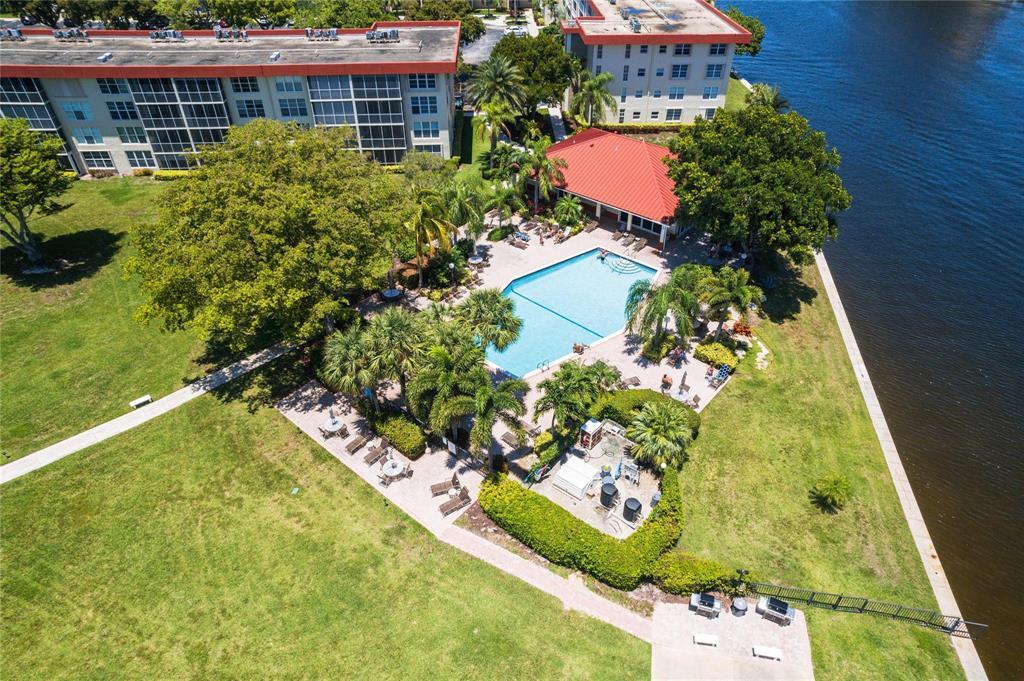 3150 NE 48TH #410, Lighthouse Point FL 33064