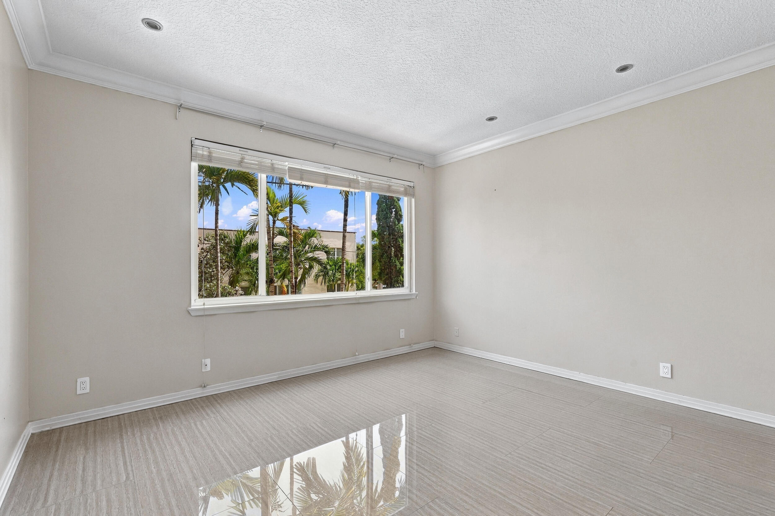 1431 SE 2ND, Fort Lauderdale FL 33301