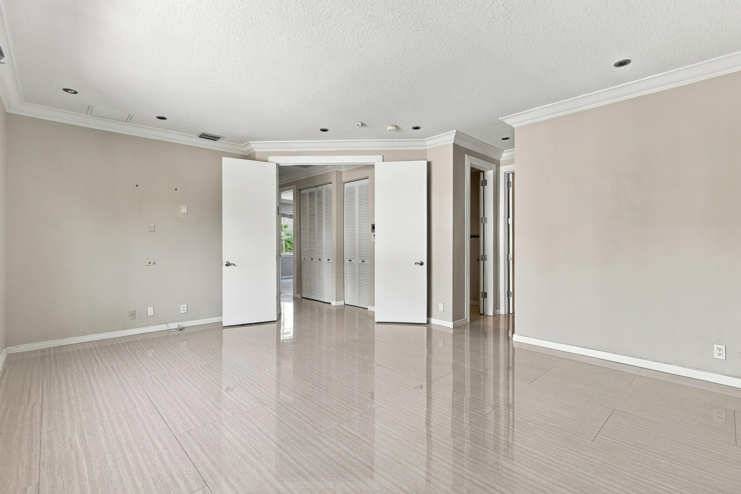 1431 SE 2ND, Fort Lauderdale FL 33301