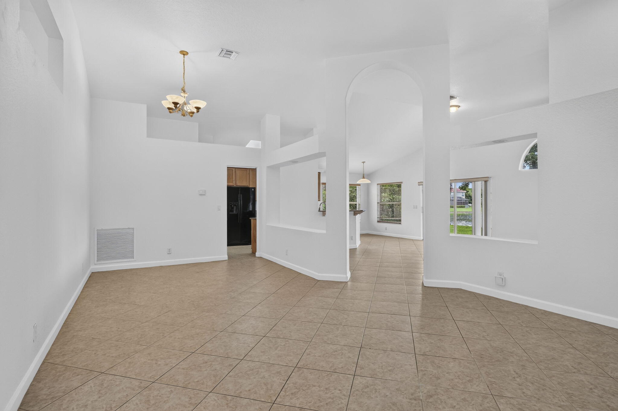 4003 W Hamilton, West Palm Beach FL 33411