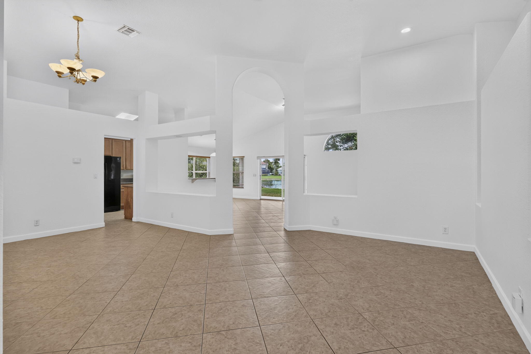 4003 W Hamilton, West Palm Beach FL 33411