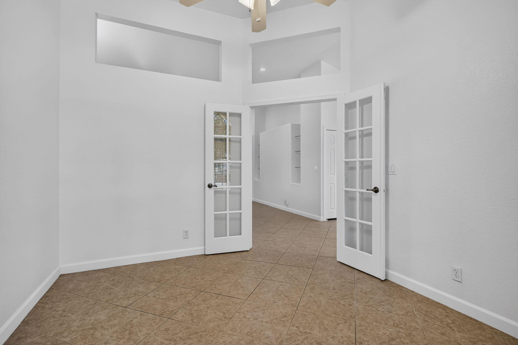 4003 W Hamilton, West Palm Beach FL 33411