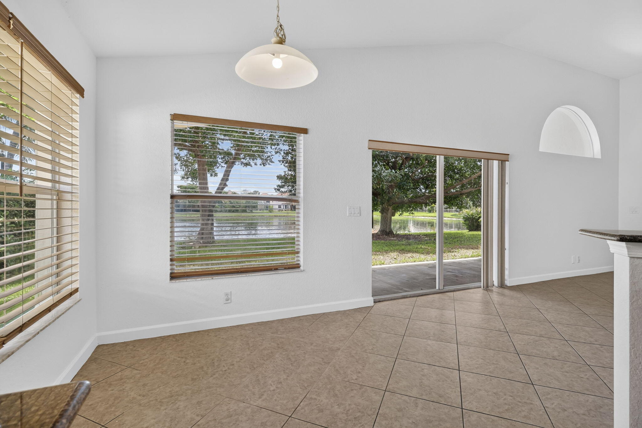 4003 W Hamilton, West Palm Beach FL 33411