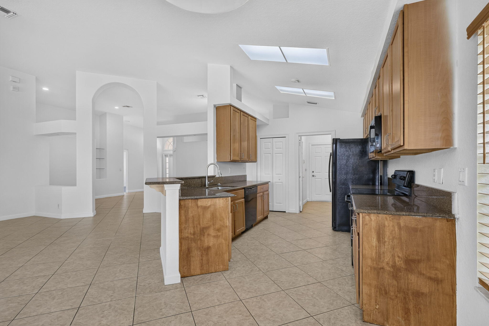 4003 W Hamilton, West Palm Beach FL 33411