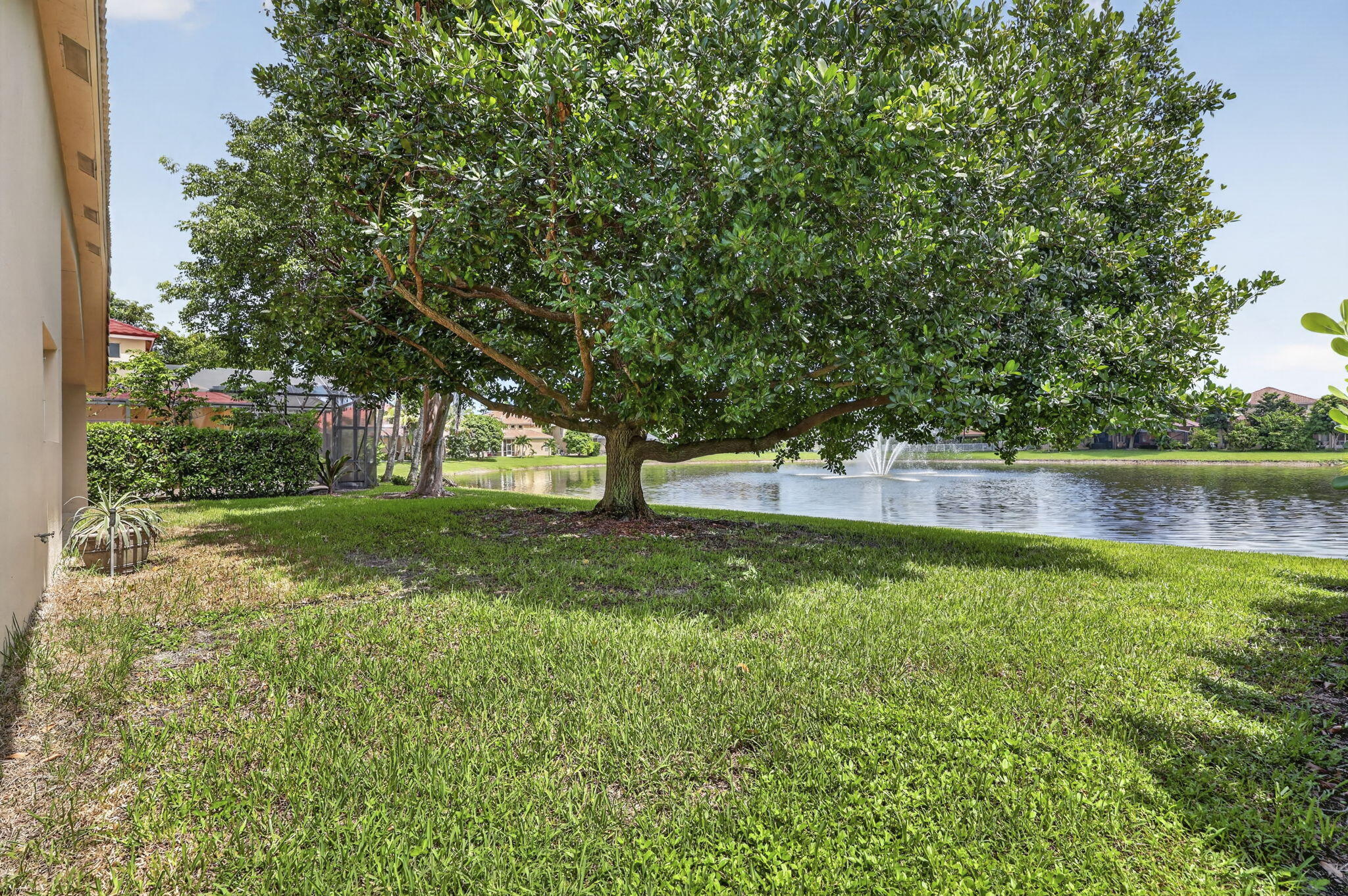 4003 W Hamilton, West Palm Beach FL 33411